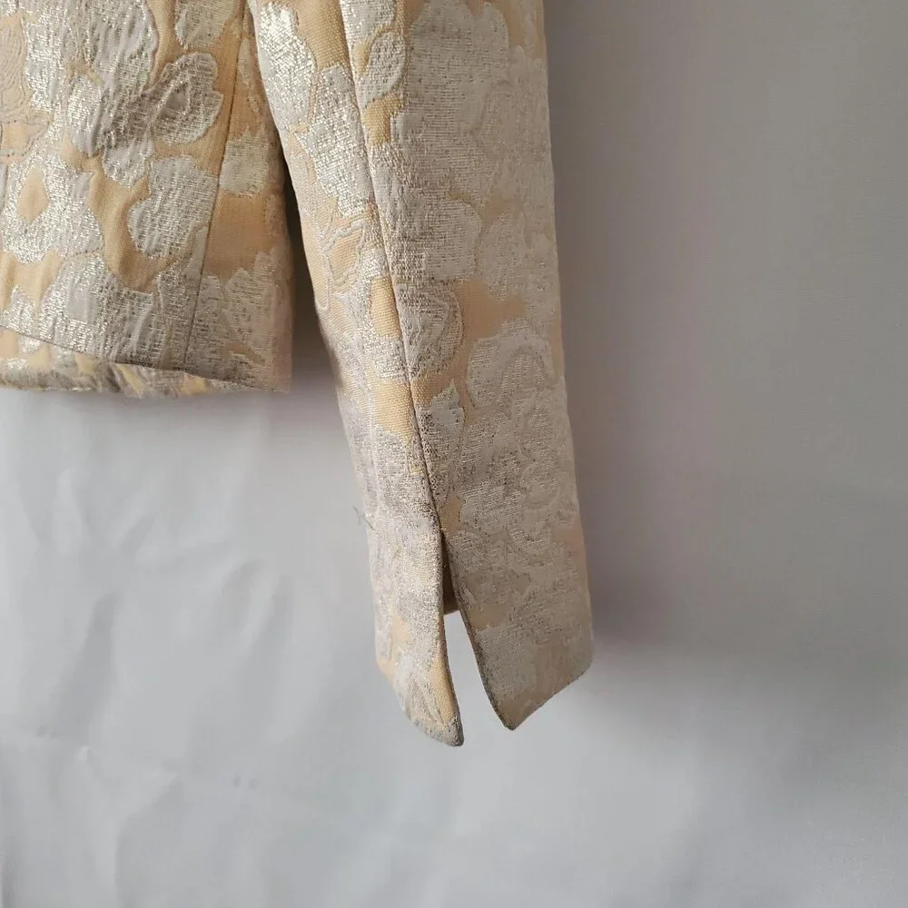 KASPER Women's Petite Rhinestone Buttons Metallic Floral Coat Jacket Size 8P - Picture 7 of 12